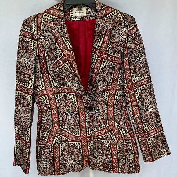 Vintage brocade blazer (S) with metallic gold threads. - Picture 1 of 16